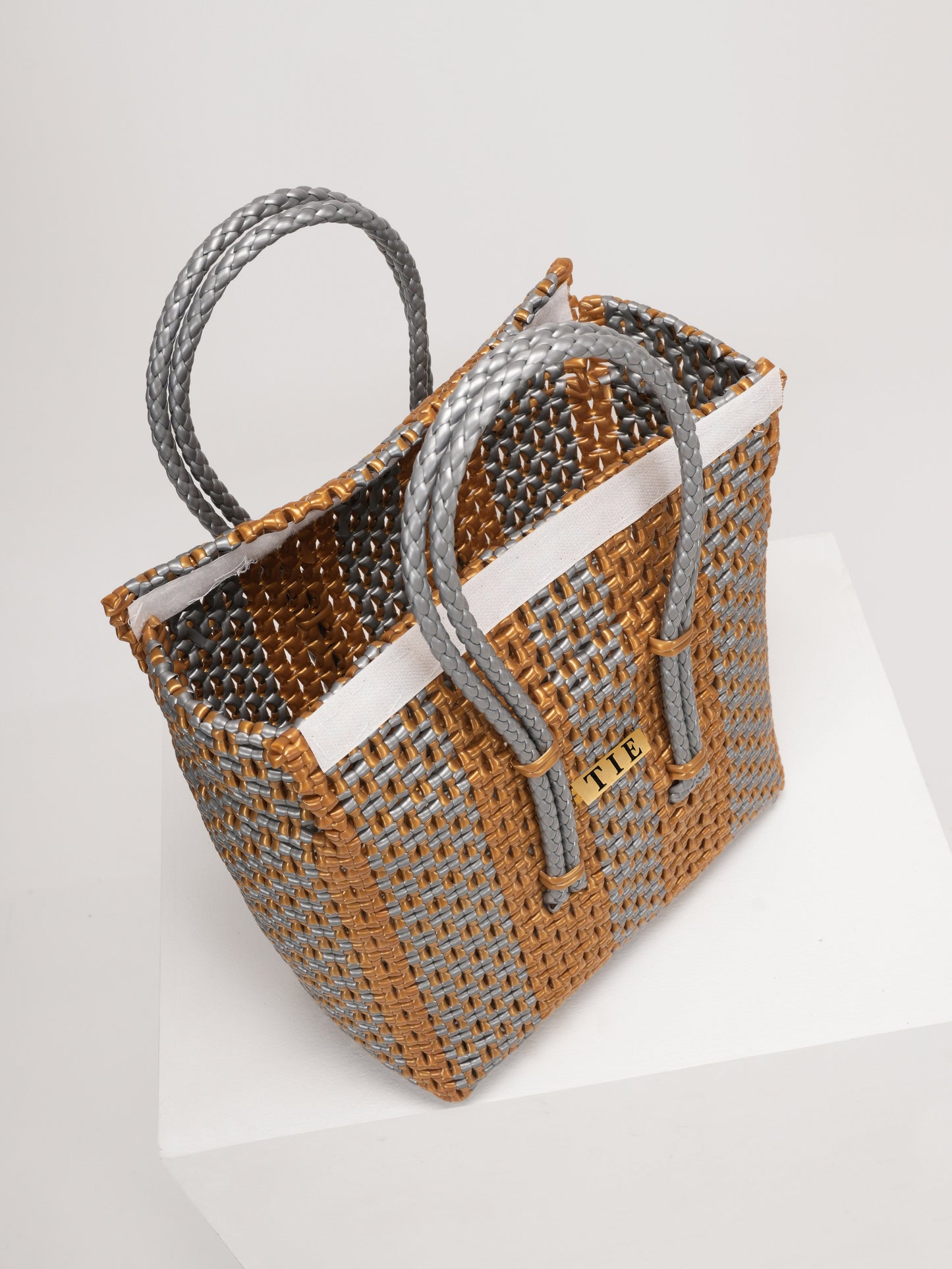 Closeweave Wire Basket - Gold & Silver