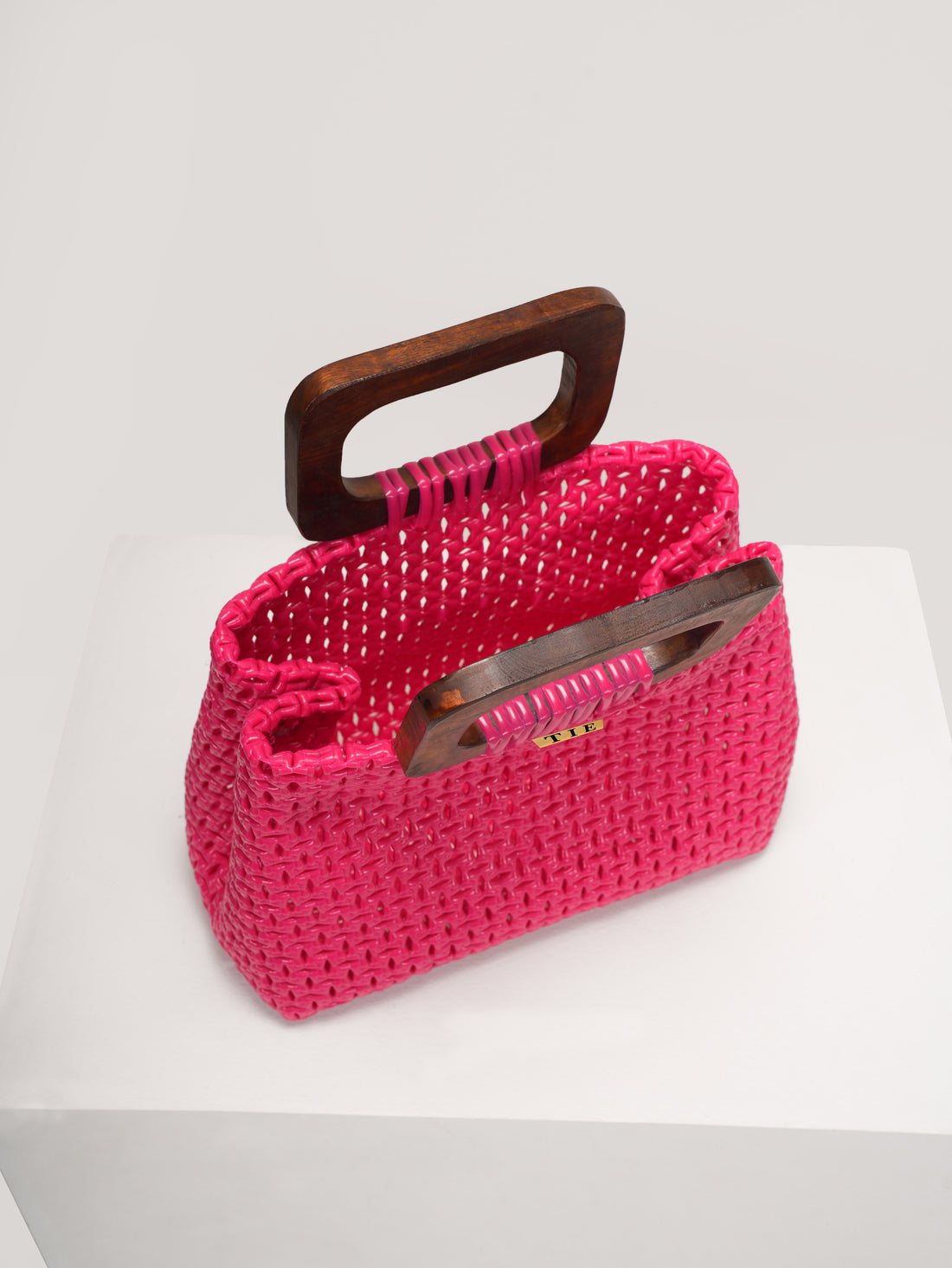 D-Clasp Wire Bag | variant: Pink