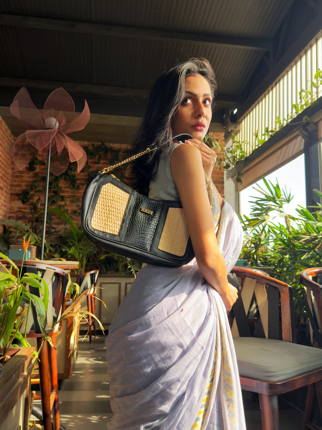 Iris Shoulder Bag