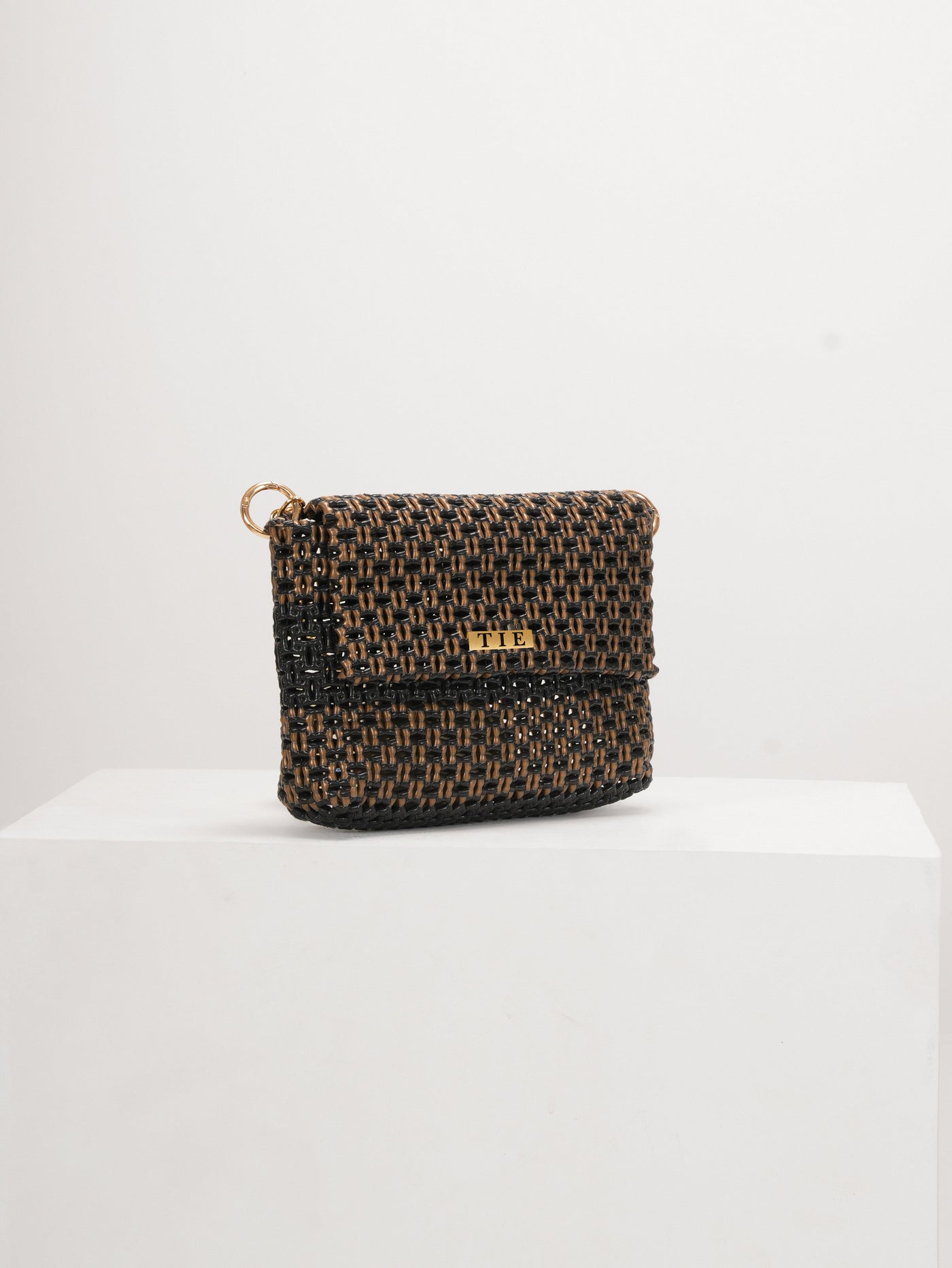 Juno Black & Gold Wire Sling | variant: Black & Gold