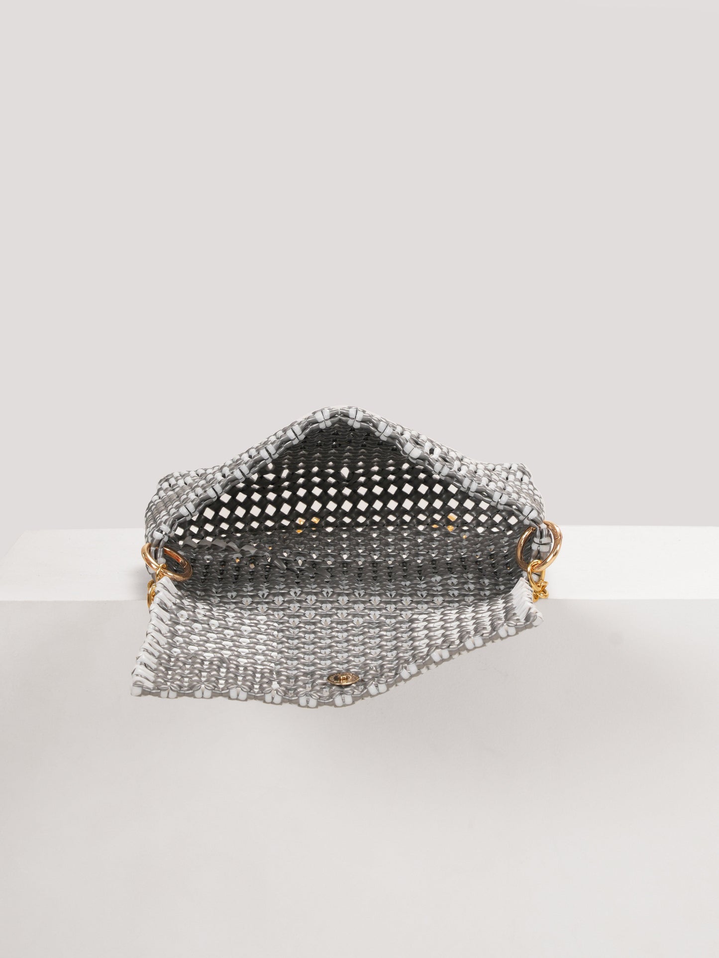 Juno White & Grey Wire Sling