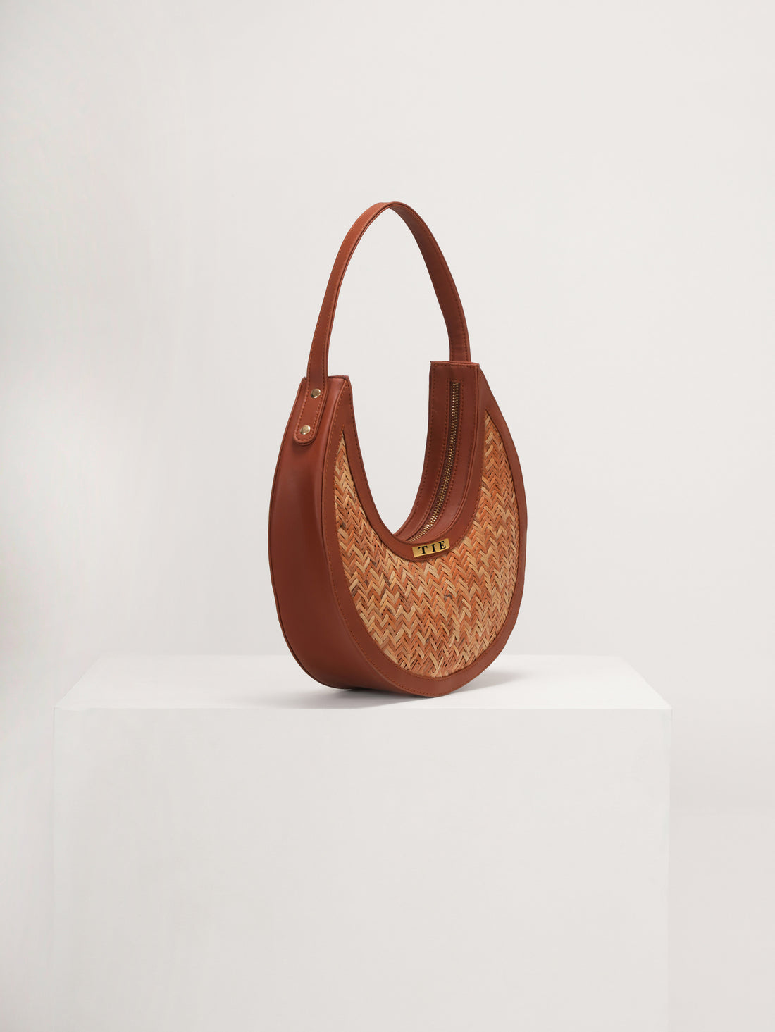 Luna Shoulder Bag | variant: Tan