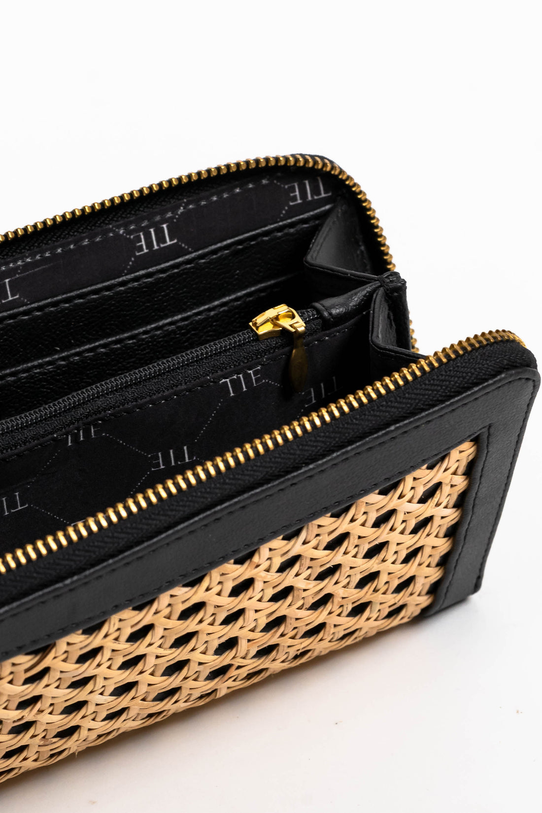 Twyla Tan Cane Clutch | variant: Black